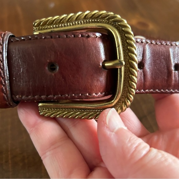 Fossil Gold Metal Brown Leather Belt. Size Medium. - Picture 12 of 13